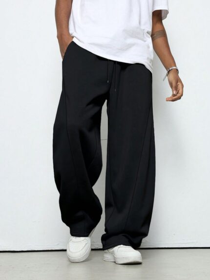 Saras Men’s Black Oversized Baggy Pants